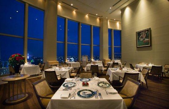 Le Trianon French Restaurant